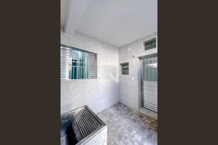 Casa para alugar com 40m², 1 quarto e sem vagaÁrea externa
