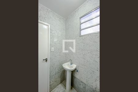 Casa para alugar com 40m², 1 quarto e sem vagaBanheiro