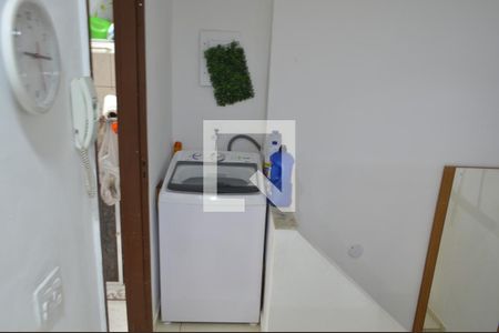 Apartamento à venda com 63m², 2 quartos e 1 vagaÁrea de Serviço