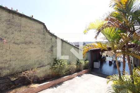 Casa à venda com 113m², 3 quartos e 4 vagasQuintal
