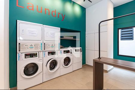 Studio para alugar com 25m², 1 quarto e sem vaga Studio para alugar com 25m², 1 quarto e sem vagaÁrea comum