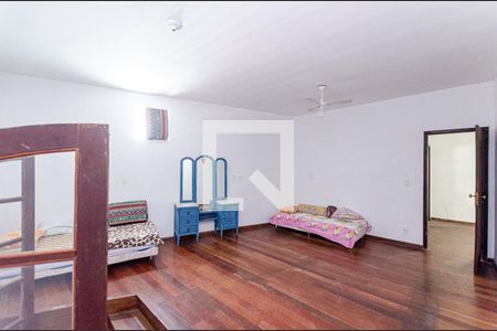 Casa de condomínio para alugar com 400m², 4 quartos e 2 vagasQuarto 4