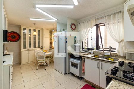 Apartamento à venda com 280m², 3 quartos e 3 vagasCozinha