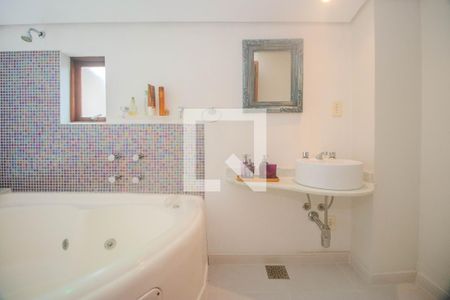 Apartamento à venda com 200m², 2 quartos e 1 vagaBanheiro 2