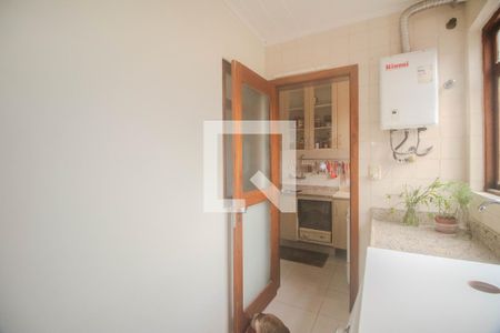 Apartamento à venda com 200m², 2 quartos e 1 vagaÁrea de Serviço