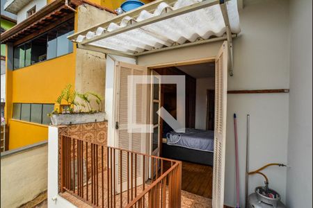 Casa à venda com 250m², 3 quartos e 2 vagas Casa à venda com 250m², 3 quartos e 2 vagasVaranda da Suite