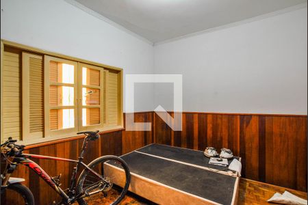 Casa à venda com 250m², 3 quartos e 2 vagas Casa à venda com 250m², 3 quartos e 2 vagasQuarto 2