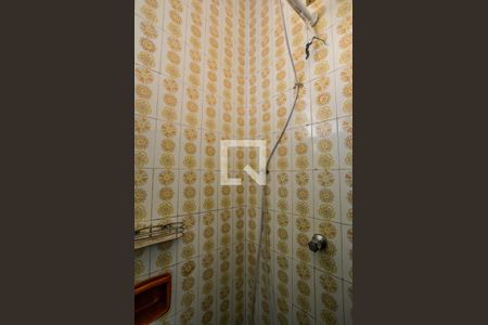 Casa à venda com 250m², 3 quartos e 2 vagas Casa à venda com 250m², 3 quartos e 2 vagasBanheiro Social