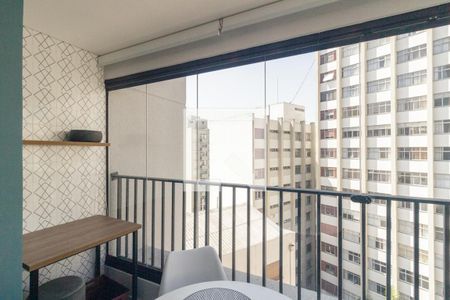 Varanda de kitnet/studio para alugar com 1 quarto, 31m² em Vila Buarque, São Paulo