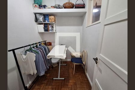 Apartamento à venda com 155m², 4 quartos e 1 vaga Apartamento à venda com 155m², 4 quartos e 1 vagaQuarto de serviço