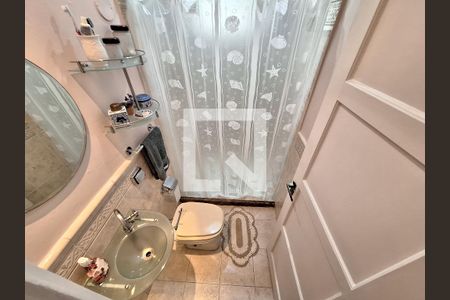 Apartamento à venda com 155m², 4 quartos e 1 vaga Apartamento à venda com 155m², 4 quartos e 1 vagaBanheiro 2