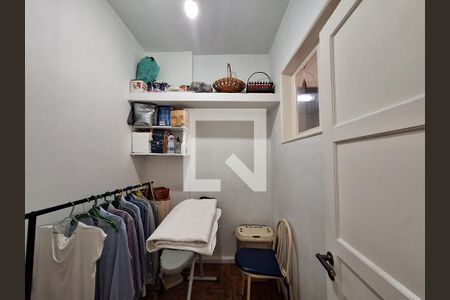 Apartamento à venda com 155m², 4 quartos e 1 vaga Apartamento à venda com 155m², 4 quartos e 1 vagaQuarto de serviço
