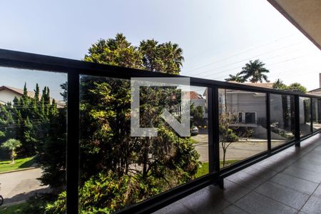 Casa de condomínio à venda com 651m², 4 quartos e 6 vagas Casa de condomínio à venda com 651m², 4 quartos e 6 vagasVaranda