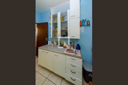 Casa à venda com 230m², 3 quartos e 4 vagas Casa à venda com 230m², 3 quartos e 4 vagasCozinha