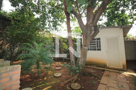 Casa à venda com 367m², 2 quartos e 2 vagasÁrea Externa