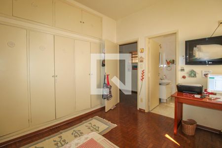 Casa à venda com 367m², 2 quartos e 2 vagasQuarto 2