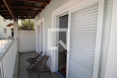 Casa à venda com 172m², 4 quartos e 2 vagasQuarto 1 - Varanda