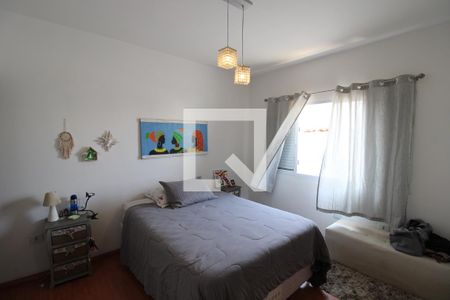 Casa à venda com 172m², 4 quartos e 2 vagasQuarto 2