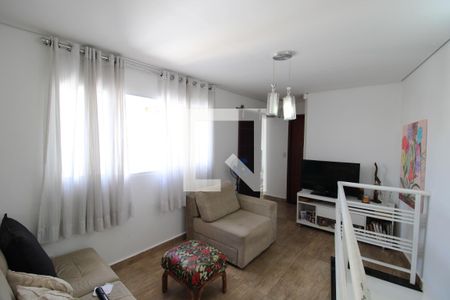 Casa à venda com 172m², 4 quartos e 2 vagasCasa 2 - Corredor