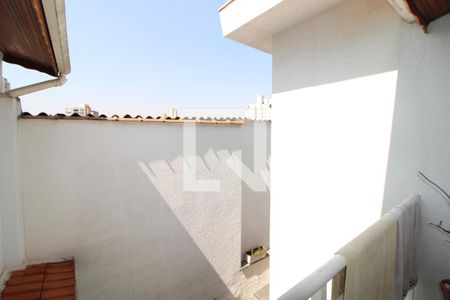 Casa à venda com 172m², 4 quartos e 2 vagasCasa 2 - Varanda