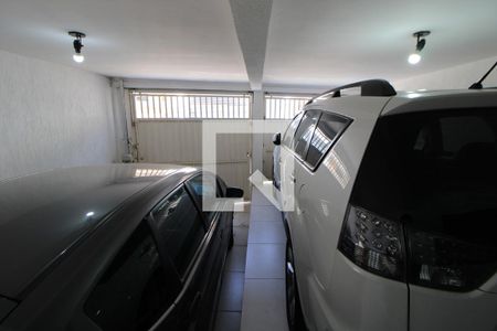 Casa à venda com 172m², 4 quartos e 2 vagasGaragem