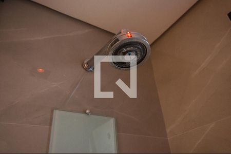 Apartamento à venda com 84m², 2 quartos e 2 vagas Apartamento à venda com 84m², 2 quartos e 2 vagasBanheiro da Suíte