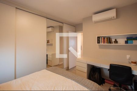 Apartamento à venda com 84m², 2 quartos e 2 vagas Apartamento à venda com 84m², 2 quartos e 2 vagasSuíte