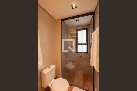 Apartamento à venda com 84m², 2 quartos e 2 vagas Apartamento à venda com 84m², 2 quartos e 2 vagasBanheiro da Suíte