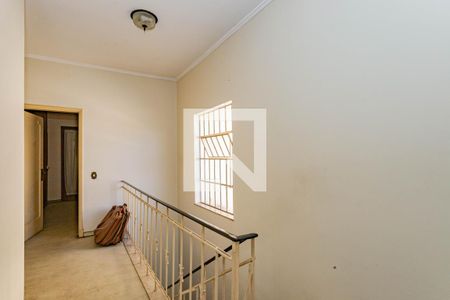 Casa à venda com 473m², 3 quartos e 4 vagas Casa à venda com 473m², 3 quartos e 4 vagasHall