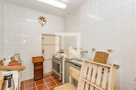 Casa à venda com 473m², 3 quartos e 4 vagas Casa à venda com 473m², 3 quartos e 4 vagasCozinha da Área externa