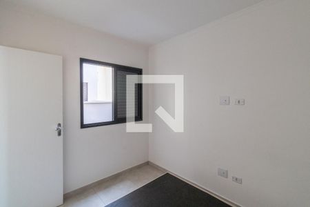 Quarto 1 de apartamento para alugar com 2 quartos, 35m² em Vila Marieta, São Paulo