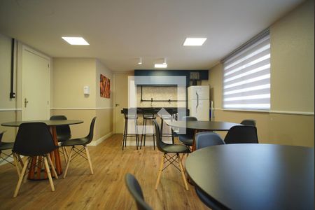 Apartamento à venda com 64m², 2 quartos e 1 vagaÁrea Comum - Salão de Festas