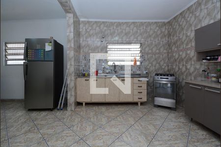 Casa à venda com 440m², 2 quartos e 8 vagasCozinha