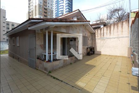 Casa à venda com 440m², 2 quartos e 8 vagasQuintal