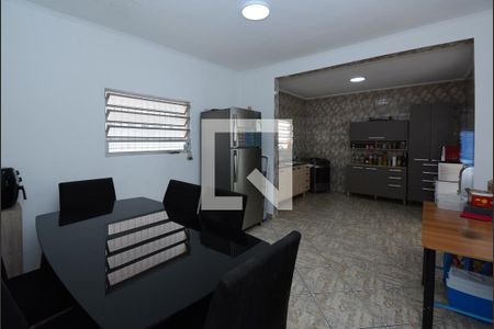 Casa à venda com 440m², 2 quartos e 8 vagasCozinha