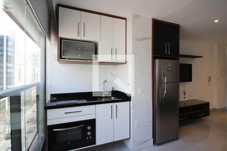 Cozinha de kitnet/studio para alugar com 1 quarto, 30m² em Itaim Bibi, São Paulo