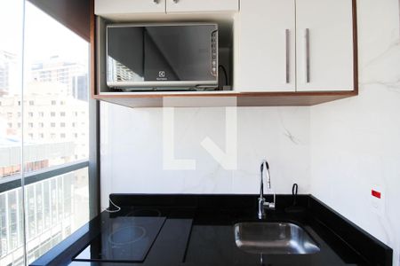 Cozinha de kitnet/studio para alugar com 1 quarto, 30m² em Itaim Bibi, São Paulo