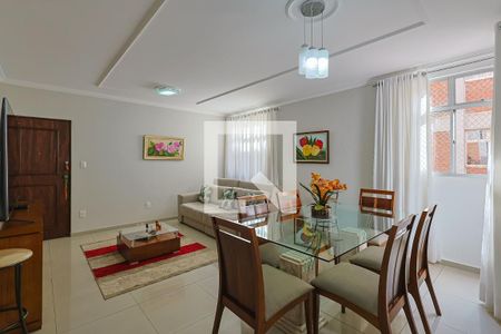 Sala de apartamento à venda com 4 quartos, 120m² em Alto Barroca, Belo Horizonte