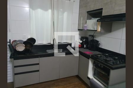 Apartamento à venda com 68m², 2 quartos e 1 vaga Apartamento à venda com 68m², 2 quartos e 1 vagaCozinha