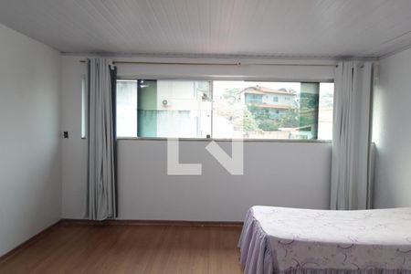 Casa à venda com 200m², 6 quartos e 2 vagasCasa 2 | Quarto 1
