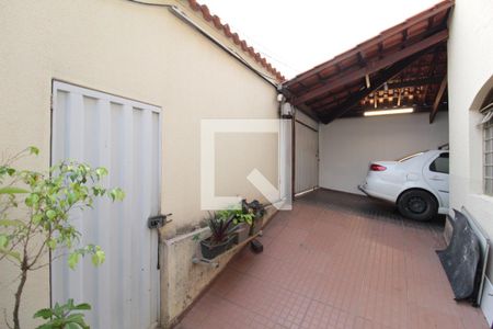 Casa à venda com 200m², 6 quartos e 2 vagasHall de Entrada