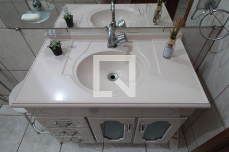 Casa à venda com 200m², 6 quartos e 2 vagasBanheiro Social