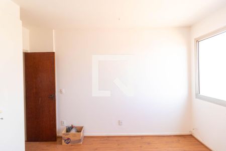 Apartamento à venda com 185m², 3 quartos e 3 vagas Apartamento à venda com 185m², 3 quartos e 3 vagasQuarto 01