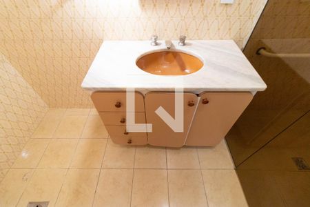 Apartamento à venda com 185m², 3 quartos e 3 vagas Apartamento à venda com 185m², 3 quartos e 3 vagasBanheiro