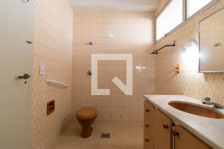 Apartamento à venda com 185m², 3 quartos e 3 vagas Apartamento à venda com 185m², 3 quartos e 3 vagasBanheiro