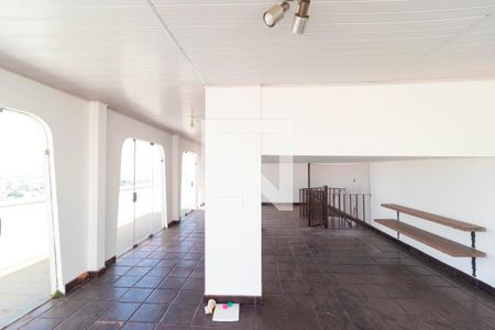 Apartamento à venda com 185m², 3 quartos e 3 vagas Apartamento à venda com 185m², 3 quartos e 3 vagasÁrea comum