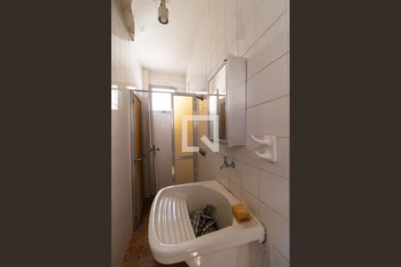 Apartamento à venda com 185m², 3 quartos e 3 vagas Apartamento à venda com 185m², 3 quartos e 3 vagasÁrea de Serviço