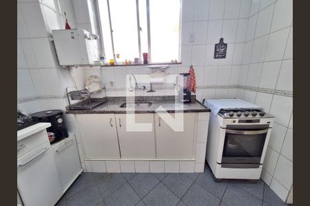 Apartamento à venda com 71m², 2 quartos e sem vaga Apartamento à venda com 71m², 2 quartos e sem vagaCozinha