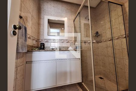 Apartamento à venda com 71m², 2 quartos e sem vaga Apartamento à venda com 71m², 2 quartos e sem vagaBanheiro da suíte