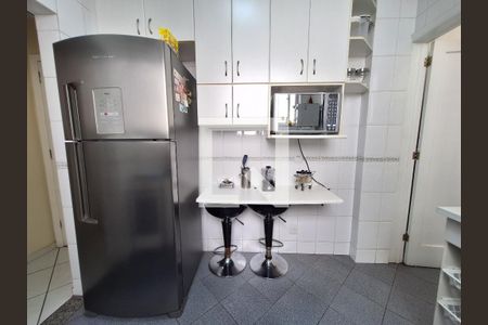 Apartamento à venda com 71m², 2 quartos e sem vaga Apartamento à venda com 71m², 2 quartos e sem vagaCozinha